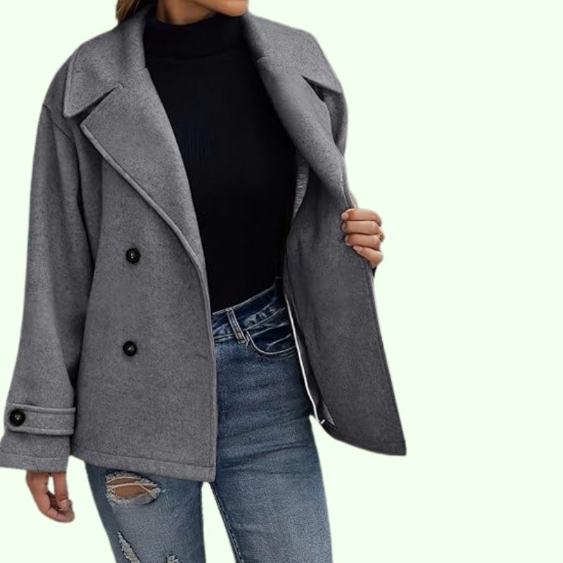 Laura – Stilvolle Damen Kurzjacke in Oversized-Optik